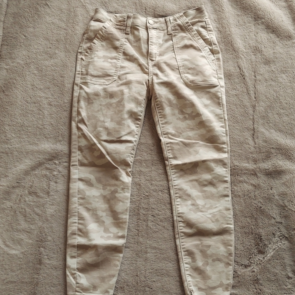 Knox Rose High Rise Skinny Utility Camo Print  Pants